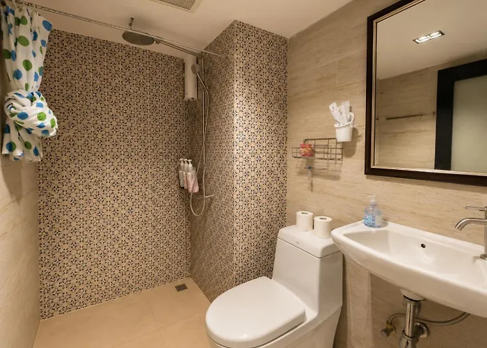 Apartment 1br 50sqm Walk To Bts & Night Market Bangkok